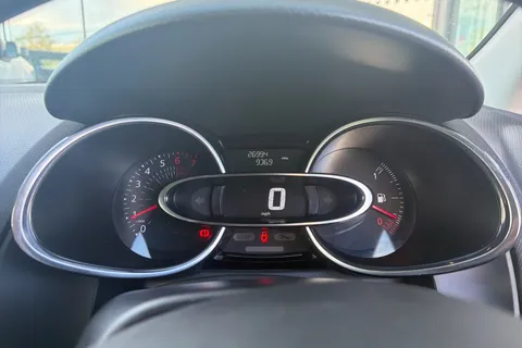 24 of 32 for Renault Clio 0.9 TCE 90 GT Line 5dr