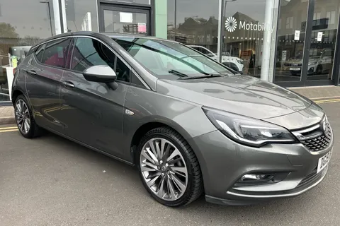 DG19ONX Vauxhall Astra 1.4T 16V 150 Griffin 5dr Thumbnail #38