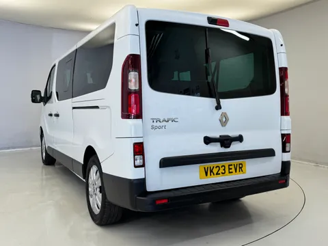VK23EVR Renault Trafic LL30 Blue dCi 150 Start 9 Seater EDC Thumbnail #7