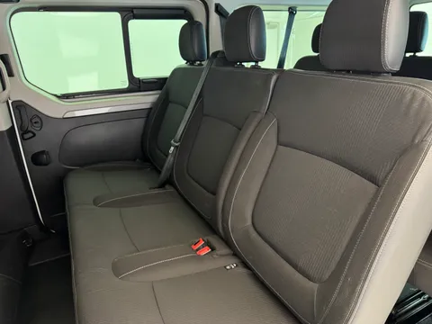 VK23EVR Renault Trafic LL30 Blue dCi 150 Start 9 Seater EDC Thumbnail #10