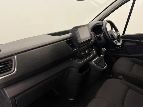 VK23EVR Renault Trafic LL30 Blue dCi 150 Start 9 Seater EDC Thumbnail #14