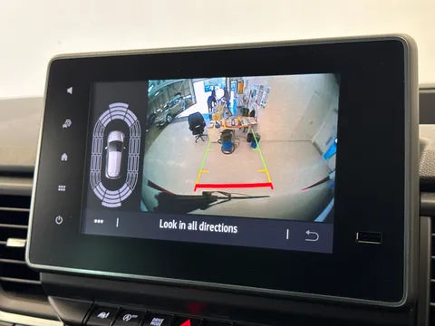 VK23EVR Renault Trafic LL30 Blue dCi 150 Start 9 Seater EDC Thumbnail #24