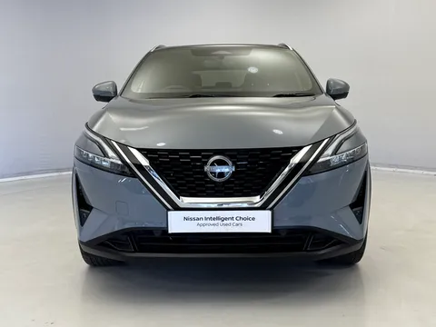 DS23KXX Nissan Qashqai 1.3 DiG-T MH Tekna 5dr Thumbnail #5