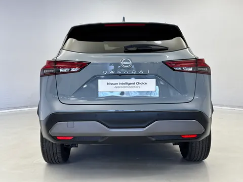 DS23KXX Nissan Qashqai 1.3 DiG-T MH Tekna 5dr Thumbnail #9
