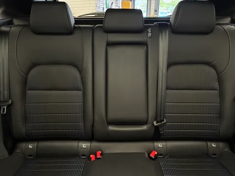 DS23KXX Nissan Qashqai 1.3 DiG-T MH Tekna 5dr Thumbnail #19