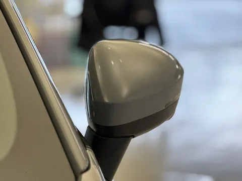 DS23KXX Nissan Qashqai 1.3 DiG-T MH Tekna 5dr Thumbnail #38