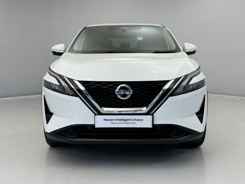 HF22WDE Nissan Qashqai 1.3 DiG-T MH 158 N-Connecta 5dr Thumbnail #5