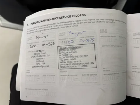 HF22WDE Nissan Qashqai 1.3 DiG-T MH 158 N-Connecta 5dr Thumbnail #19