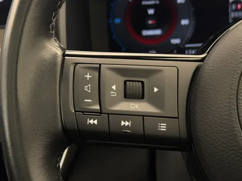 DV23XRX Nissan Qashqai 1.5 E-Power N-Connecta 5dr Auto Thumbnail #22