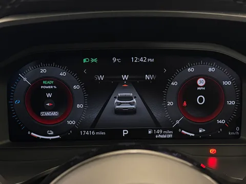 DV23XRX Nissan Qashqai 1.5 E-Power N-Connecta 5dr Auto Thumbnail #28