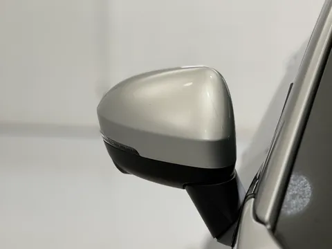 DV23XRX Nissan Qashqai 1.5 E-Power N-Connecta 5dr Auto Thumbnail #30