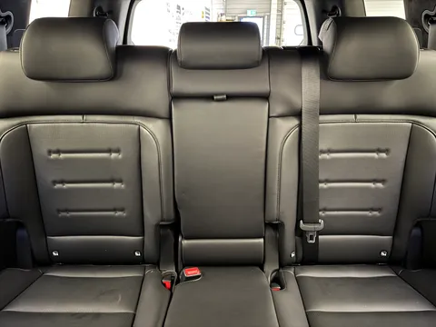 DY25XAF Hyundai Santa Fe 1.6 TGDi Plug-in Hybrid Calligraphy 5dr 4WD Auto Thumbnail #19