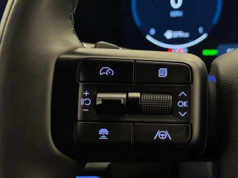 DY25XAF Hyundai Santa Fe 1.6 TGDi Plug-in Hybrid Calligraphy 5dr 4WD Auto Thumbnail #25