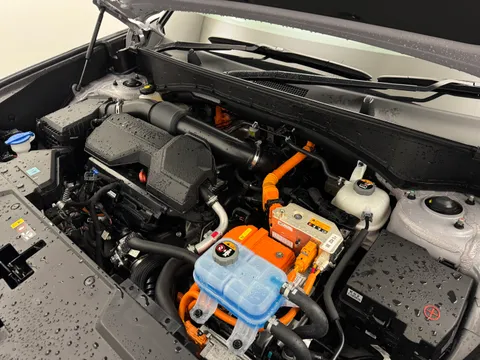 DY25XAF Hyundai Santa Fe 1.6 TGDi Plug-in Hybrid Calligraphy 5dr 4WD Auto Thumbnail #37