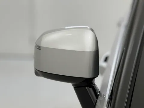 DY25XAF Hyundai Santa Fe 1.6 TGDi Plug-in Hybrid Calligraphy 5dr 4WD Auto Thumbnail #38