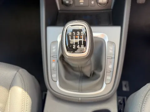 DU23CTK Hyundai Kona 1.0 TGDi 48V MHEV Ultimate 5dr Thumbnail #20
