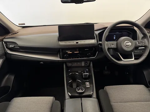 CE23KUP Nissan X-Trail 1.5 E-Power E-4orce 213 N-Connecta 5dr Auto Thumbnail #4