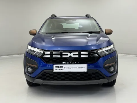 DP24EEO Dacia Sandero Stepway 1.0 TCe Extreme 5dr Thumbnail #2