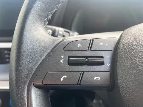 MD72VXT Hyundai i20 1.0T GDi 48V MHD SE Connect 5dr Thumbnail #22