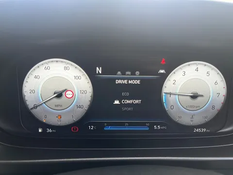 MD72VXT Hyundai i20 1.0T GDi 48V MHD SE Connect 5dr Thumbnail #26