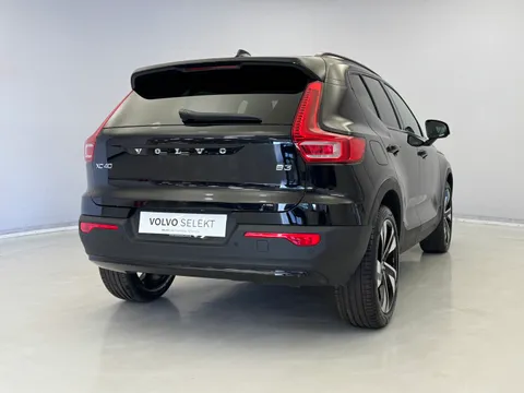 OV25DVN Volvo XC40 2.0 B3P Plus Dark 5dr Auto Thumbnail #6