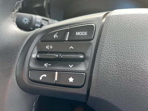 MV25XPM Hyundai i10 1.0 [63] Advance 5dr Auto [Nav] Thumbnail #21