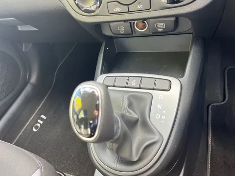 MV25XPM Hyundai i10 1.0 [63] Advance 5dr Auto [Nav] Thumbnail #25