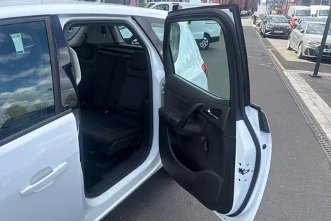 LG67ZHU Vauxhall Meriva 1.4i 16V Life 5dr Thumbnail #20