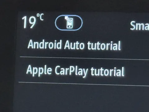 HT24YPX Renault Clio 1.6 E-TECH full hybrid 145 Techno 5dr Auto Thumbnail #15