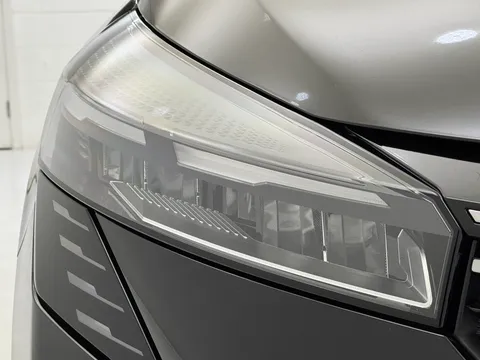 HT24YPX Renault Clio 1.6 E-TECH full hybrid 145 Techno 5dr Auto Thumbnail #25