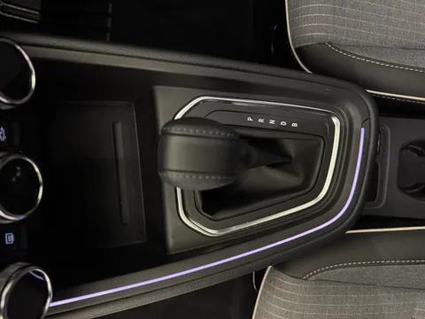 HT24YPX Renault Clio 1.6 E-TECH full hybrid 145 Techno 5dr Auto Thumbnail #31