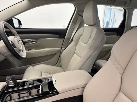 DU25WBV Volvo V90 2.0 T6 [350] PHEV Plus Dark 5dr AWD Auto Thumbnail #11