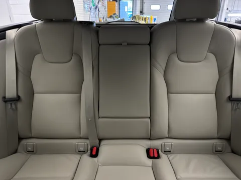 DU25WBV Volvo V90 2.0 T6 [350] PHEV Plus Dark 5dr AWD Auto Thumbnail #14