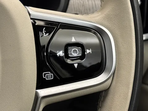 DU25WBV Volvo V90 2.0 T6 [350] PHEV Plus Dark 5dr AWD Auto Thumbnail #16