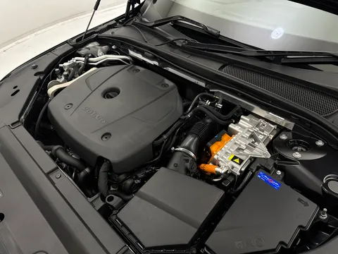 DU25WBV Volvo V90 2.0 T6 [350] PHEV Plus Dark 5dr AWD Auto Thumbnail #33