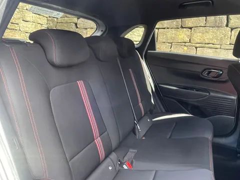 MT72LZR Hyundai i20 1.0T GDi 48V MHD 120 N Line 5dr Thumbnail #8