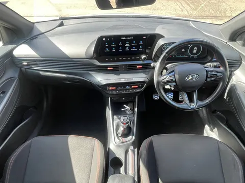 MT72LZR Hyundai i20 1.0T GDi 48V MHD 120 N Line 5dr Thumbnail #18