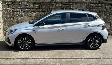 MT72LZR Hyundai i20 1.0T GDi 48V MHD 120 N Line 5dr Thumbnail #2