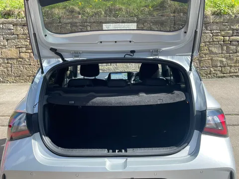 MT72LZR Hyundai i20 1.0T GDi 48V MHD 120 N Line 5dr Thumbnail #23