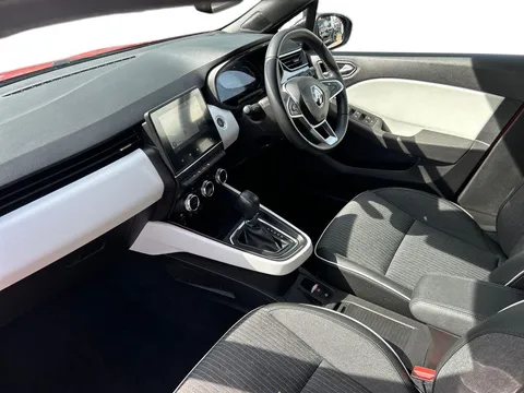 BP72XEC Renault Clio 1.6 E-TECH full hybrid 145 Techno 5dr Auto Thumbnail #5