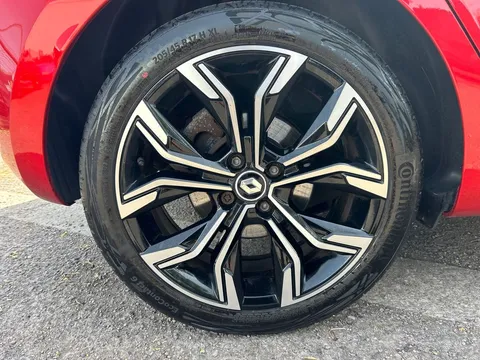 BP72XEC Renault Clio 1.6 E-TECH full hybrid 145 Techno 5dr Auto Thumbnail #6