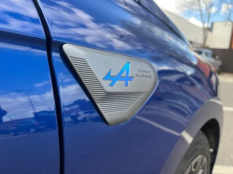 HT25CWV Renault Clio 1.0 TCe 90 Esprit Alpine 5dr Thumbnail #18