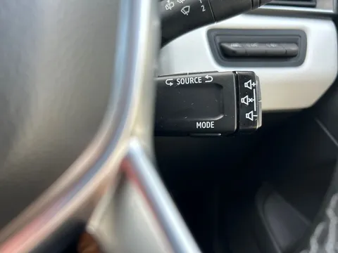 BP72XEC Renault Clio 1.6 E-TECH full hybrid 145 Techno 5dr Auto Thumbnail #16