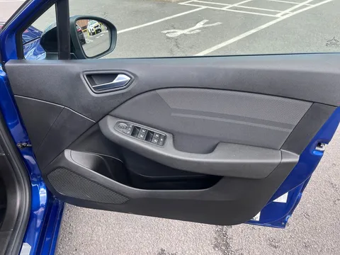 HT25CWV Renault Clio 1.0 TCe 90 Esprit Alpine 5dr Thumbnail #20