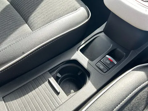 BP72XEC Renault Clio 1.6 E-TECH full hybrid 145 Techno 5dr Auto Thumbnail #20