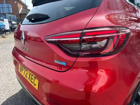 BP72XEC Renault Clio 1.6 E-TECH full hybrid 145 Techno 5dr Auto Thumbnail #25