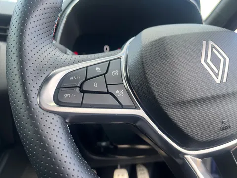 HT25CWV Renault Clio 1.0 TCe 90 Esprit Alpine 5dr Thumbnail #32