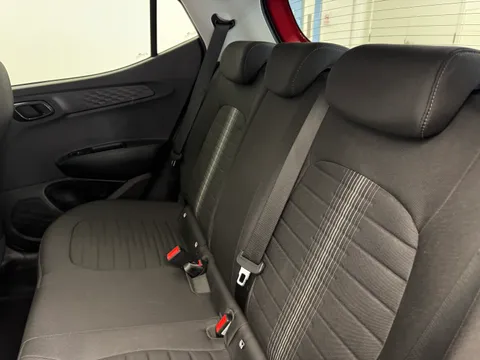 DX72ZXF Hyundai i10 1.0 MPi Premium 5dr Thumbnail #11