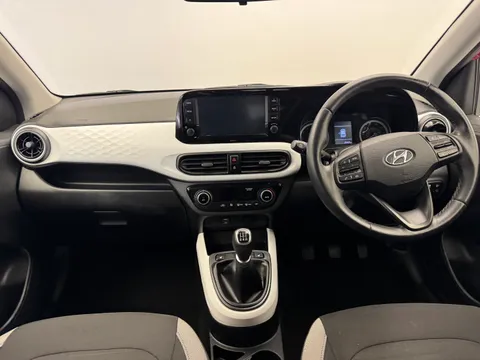DX72ZXF Hyundai i10 1.0 MPi Premium 5dr Thumbnail #2