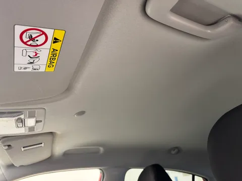 DX72ZXF Hyundai i10 1.0 MPi Premium 5dr Thumbnail #14